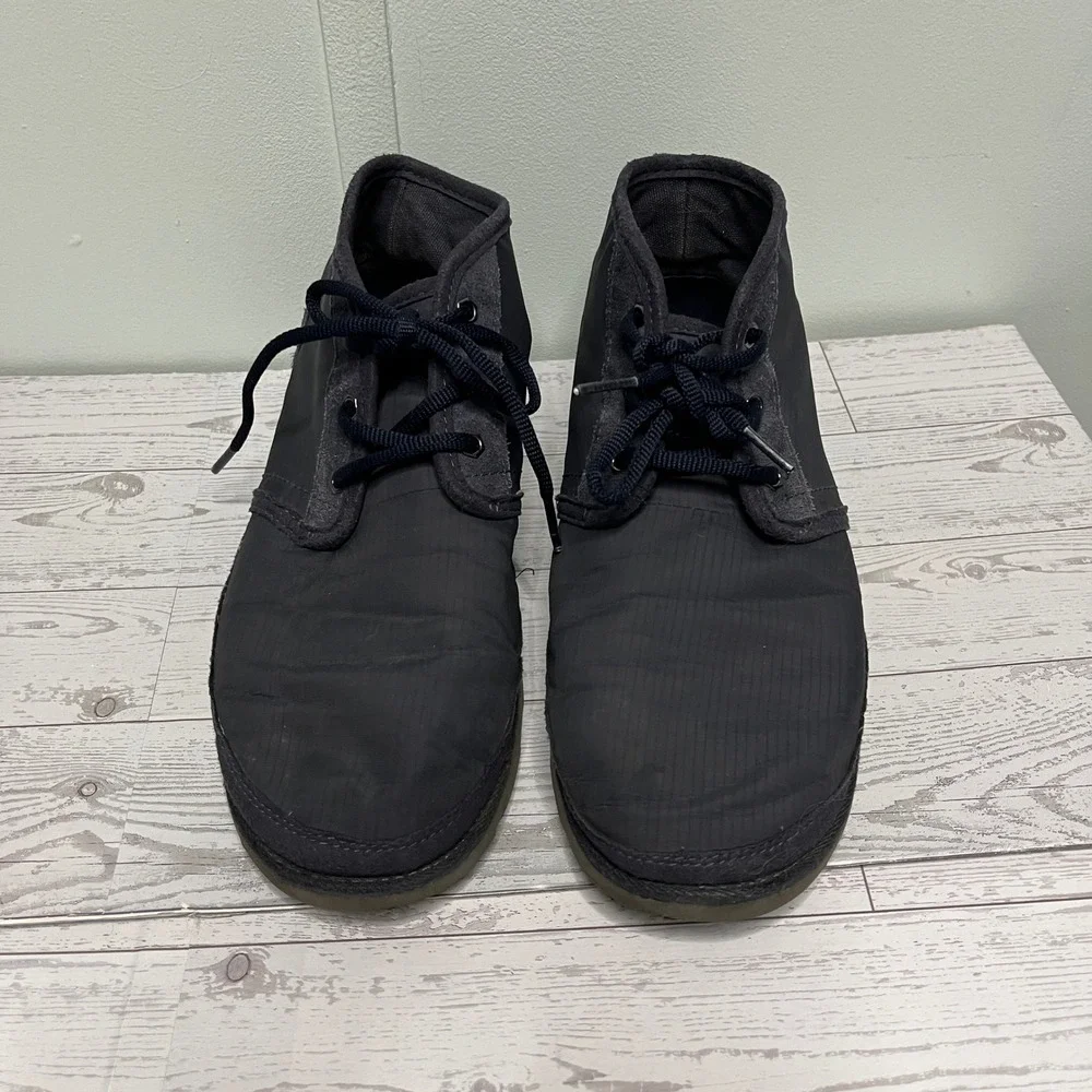 UGG Neumel Ripstop Chukka Boots Black Mens 9 Lace Up Ankle Suede Trim Boots